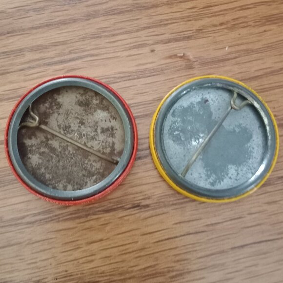 Schweber Electronic Pinbacks/2/D - Picture 5 of 7